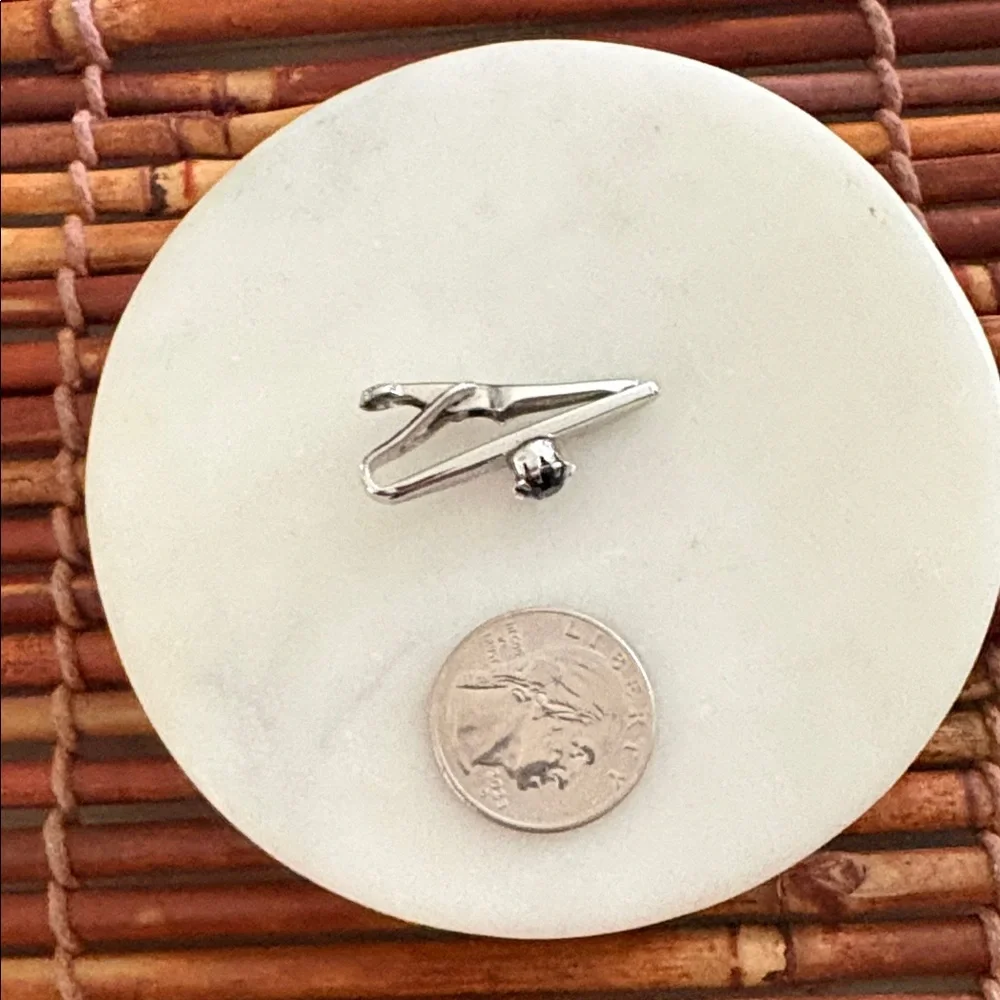 SWANK Silver Tie Clip with Blue Stone